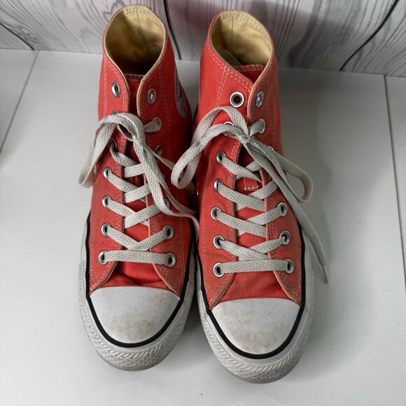 Converse Chuck Taylor All Star High Top Reddish Pink Sneakers Men's 6 Women's 8 - Picture 2 of 6